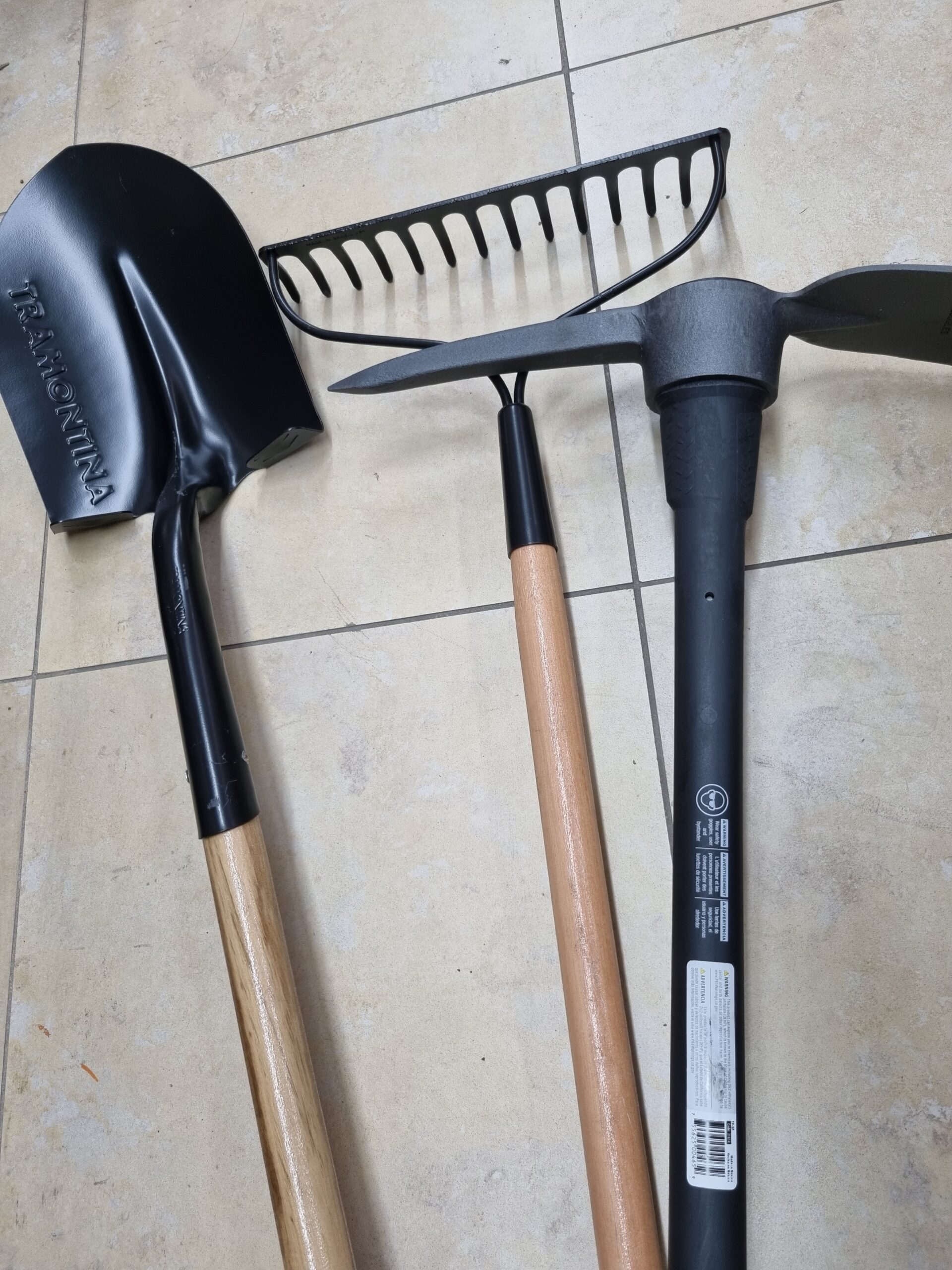Groundworks tool rental bundle with outdoor yard tools